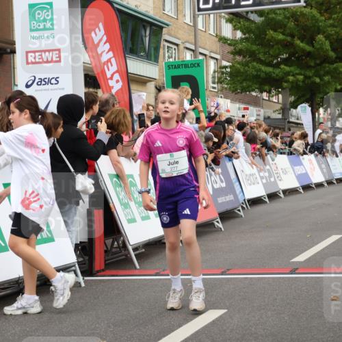 21.09.2025 - PSD Bank Halbmarathon Strokosch-Dieckow http://msf.ph/oto/8939249 21.09.2025 10:31:19 Ziel 177, 277, 323, 340, 413 meine-sportfotos.de
