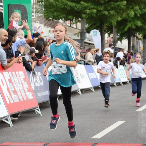 21.09.2025 - PSD Bank Halbmarathon Strokosch-Dieckow http://msf.ph/oto/8939254 21.09.2025 10:31:26 Ziel 139, 277, 311, 376, 387 meine-sportfotos.de