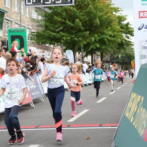 21.09.2025 - PSD Bank Halbmarathon Strokosch-Dieckow http://msf.ph/oto/8939259 21.09.2025 10:31:29 Ziel 139, 147, 148, 311, 376, 387 meine-sportfotos.de