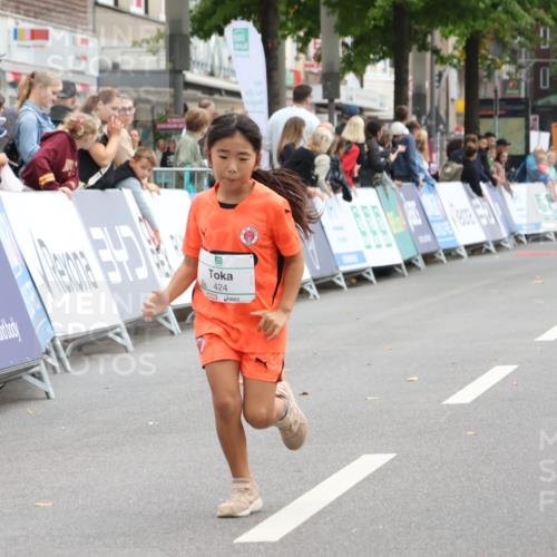 21.09.2025 - PSD Bank Halbmarathon Strokosch-Dieckow http://msf.ph/oto/8939378 21.09.2025 10:33:33 Ziel 424 meine-sportfotos.de
