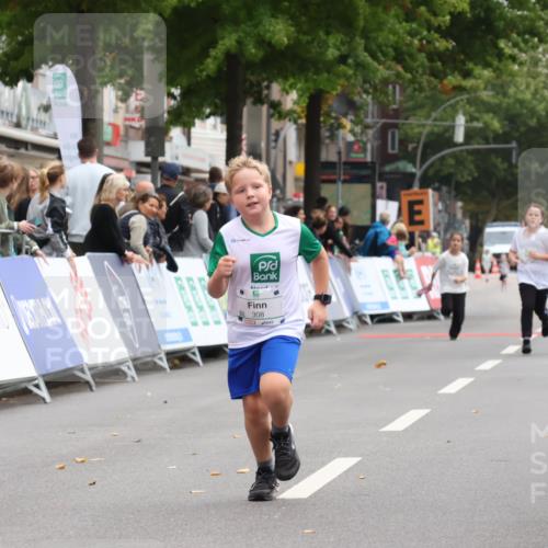 21.09.2025 - PSD Bank Halbmarathon Strokosch-Dieckow http://msf.ph/oto/8939390 21.09.2025 10:33:51 Ziel 308, 363 meine-sportfotos.de