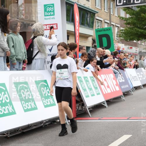 21.09.2025 - PSD Bank Halbmarathon Strokosch-Dieckow http://msf.ph/oto/8939459 21.09.2025 10:36:14 Ziel 176, 182, 184, 187, 290 meine-sportfotos.de