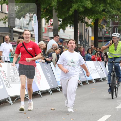 21.09.2025 - PSD Bank Halbmarathon Strokosch-Dieckow http://msf.ph/oto/8939466 21.09.2025 10:37:24 Ziel  meine-sportfotos.de