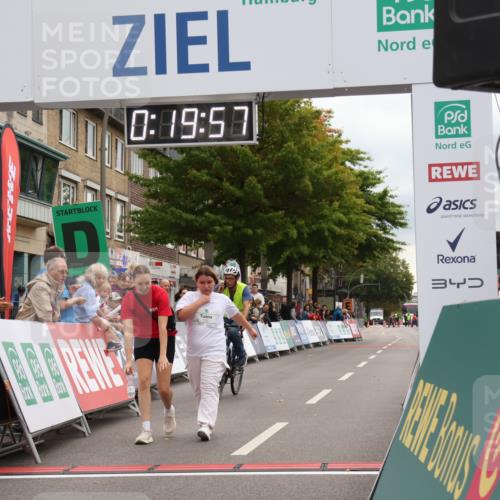 21.09.2025 - PSD Bank Halbmarathon Strokosch-Dieckow http://msf.ph/oto/8939471 21.09.2025 10:37:28 Ziel 172 meine-sportfotos.de
