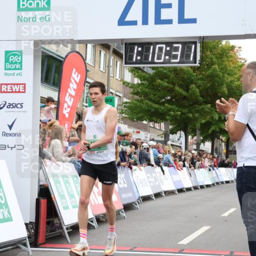 21.09.2025 - PSD Bank Halbmarathon Strokosch-Dieckow http://msf.ph/oto/8939490 21.09.2025 11:09:55 Ziel 1303 meine-sportfotos.de