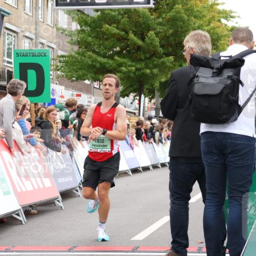 21.09.2025 - PSD Bank Halbmarathon Strokosch-Dieckow http://msf.ph/oto/8939516 21.09.2025 11:16:06 Ziel 1832 meine-sportfotos.de