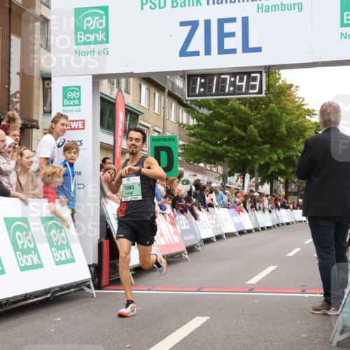 21.09.2025 - PSD Bank Halbmarathon Strokosch-Dieckow http://msf.ph/oto/8939547 21.09.2025 11:17:06 Ziel 1095 meine-sportfotos.de