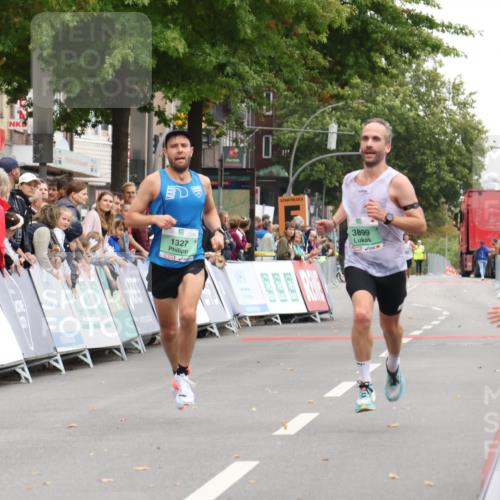 21.09.2025 - PSD Bank Halbmarathon Strokosch-Dieckow http://msf.ph/oto/8939583 21.09.2025 11:18:40 Ziel 1327, 1828, 3899 meine-sportfotos.de