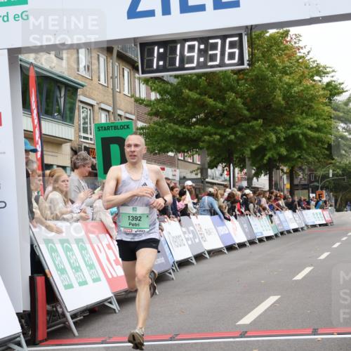 21.09.2025 - PSD Bank Halbmarathon Strokosch-Dieckow http://msf.ph/oto/8939596 21.09.2025 11:18:59 Ziel 1392 meine-sportfotos.de