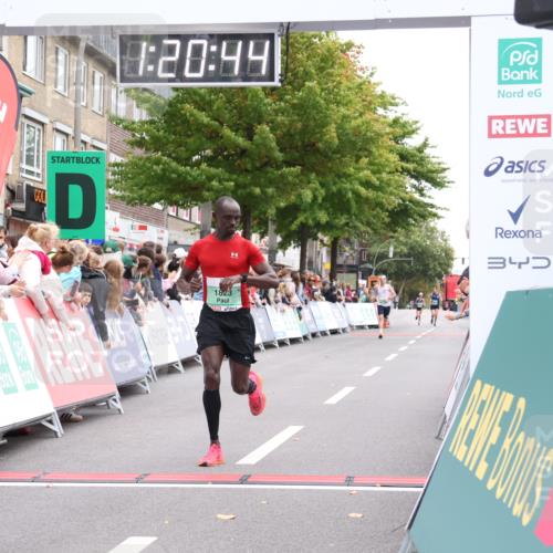 21.09.2025 - PSD Bank Halbmarathon Strokosch-Dieckow http://msf.ph/oto/8939615 21.09.2025 11:20:07 Ziel 1799, 1823 meine-sportfotos.de