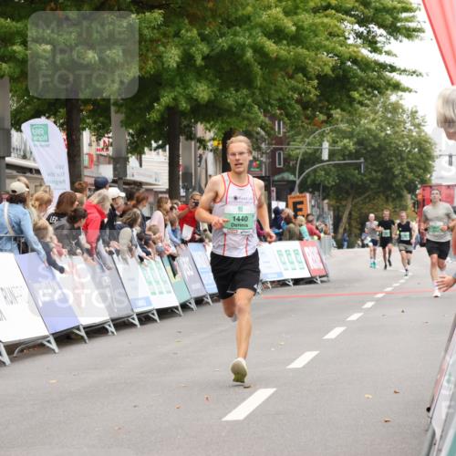 21.09.2025 - PSD Bank Halbmarathon Strokosch-Dieckow http://msf.ph/oto/8939646 21.09.2025 11:20:51 Ziel 1440, 1829 meine-sportfotos.de