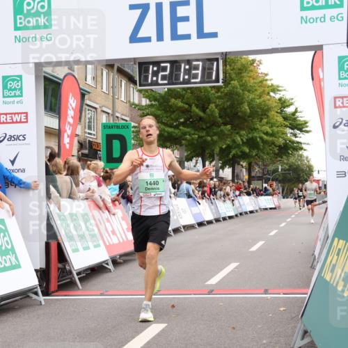 21.09.2025 - PSD Bank Halbmarathon Strokosch-Dieckow http://msf.ph/oto/8939651 21.09.2025 11:20:54 Ziel 1440, 1829 meine-sportfotos.de