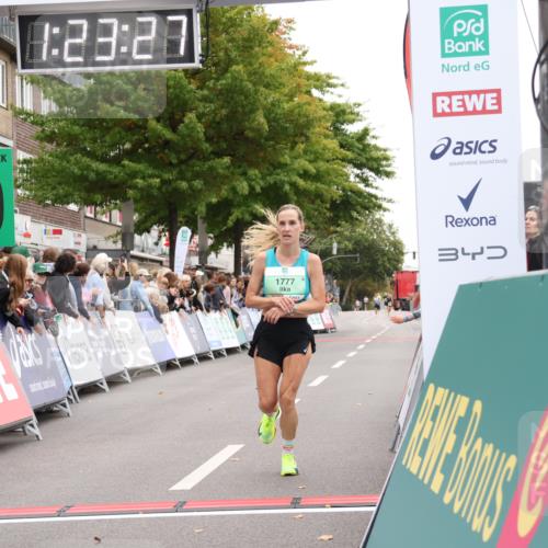 21.09.2025 - PSD Bank Halbmarathon Strokosch-Dieckow http://msf.ph/oto/8939699 21.09.2025 11:22:50 Ziel 1083, 1777 meine-sportfotos.de