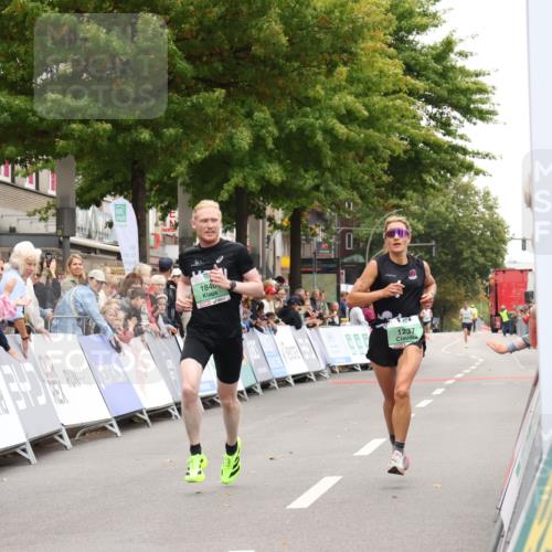 21.09.2025 - PSD Bank Halbmarathon Strokosch-Dieckow http://msf.ph/oto/8939708 21.09.2025 11:23:13 Ziel 1237, 1455, 1840 meine-sportfotos.de