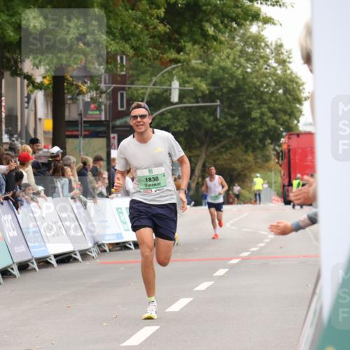 21.09.2025 - PSD Bank Halbmarathon Strokosch-Dieckow http://msf.ph/oto/8939715 21.09.2025 11:23:31 Ziel 1838 meine-sportfotos.de