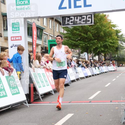 21.09.2025 - PSD Bank Halbmarathon Strokosch-Dieckow http://msf.ph/oto/8939731 21.09.2025 11:23:48 Ziel 1780 meine-sportfotos.de