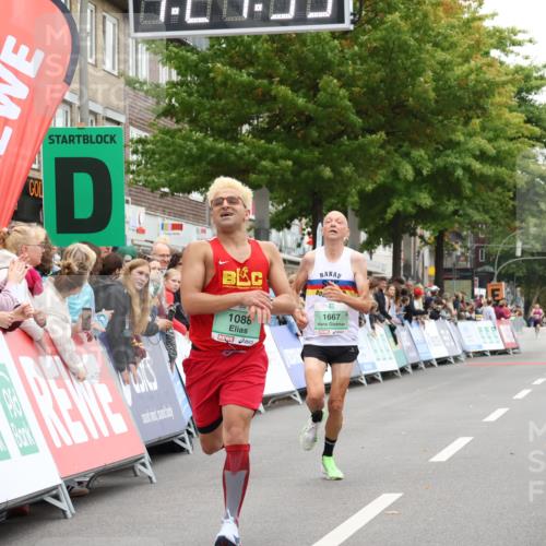 21.09.2025 - PSD Bank Halbmarathon Strokosch-Dieckow http://msf.ph/oto/8939743 21.09.2025 11:24:22 Ziel 1088, 1667, 1847 meine-sportfotos.de