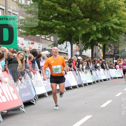 21.09.2025 - PSD Bank Halbmarathon Strokosch-Dieckow http://msf.ph/oto/8939757 21.09.2025 11:24:37 Ziel 1845, 3914 meine-sportfotos.de