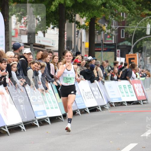 21.09.2025 - PSD Bank Halbmarathon Strokosch-Dieckow http://msf.ph/oto/8939788 21.09.2025 11:25:13 Ziel  meine-sportfotos.de