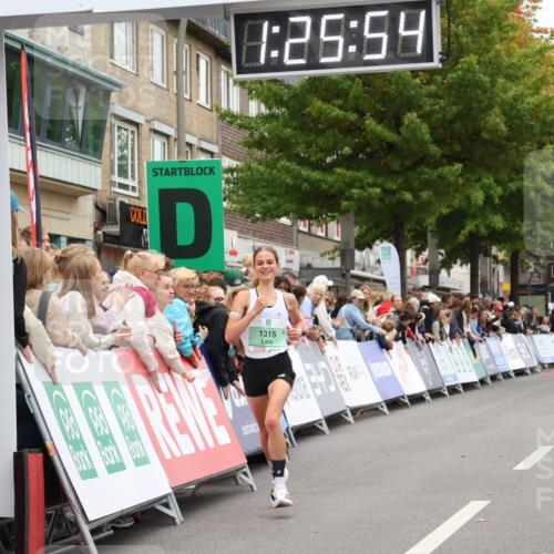 21.09.2025 - PSD Bank Halbmarathon Strokosch-Dieckow http://msf.ph/oto/8939793 21.09.2025 11:25:17 Ziel 1315 meine-sportfotos.de