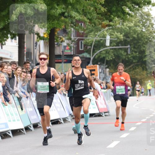 21.09.2025 - PSD Bank Halbmarathon Strokosch-Dieckow http://msf.ph/oto/8939798 21.09.2025 11:25:31 Ziel 1608, 1627 meine-sportfotos.de