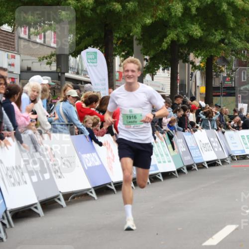 21.09.2025 - PSD Bank Halbmarathon Strokosch-Dieckow http://msf.ph/oto/8939842 21.09.2025 11:26:27 Ziel 1916, 4066 meine-sportfotos.de