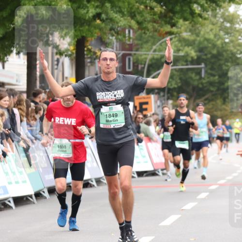 21.09.2025 - PSD Bank Halbmarathon Strokosch-Dieckow http://msf.ph/oto/8939865 21.09.2025 11:27:15 Ziel 1598, 1849 meine-sportfotos.de
