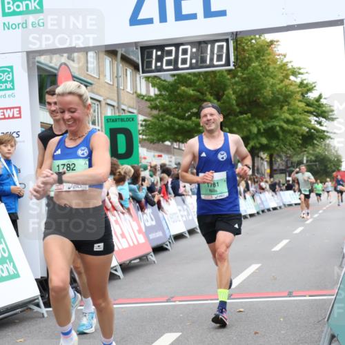 21.09.2025 - PSD Bank Halbmarathon Strokosch-Dieckow http://msf.ph/oto/8939897 21.09.2025 11:27:33 Ziel 1236, 1781, 1782, 1831, 1953, 4019 meine-sportfotos.de