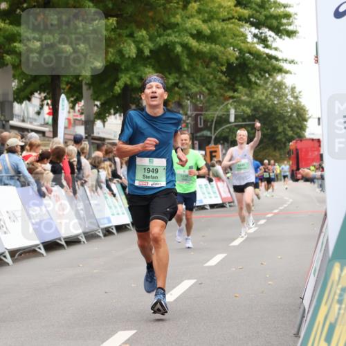 21.09.2025 - PSD Bank Halbmarathon Strokosch-Dieckow http://msf.ph/oto/8939911 21.09.2025 11:27:41 Ziel 1230, 1874, 1895, 1949, 1953 meine-sportfotos.de