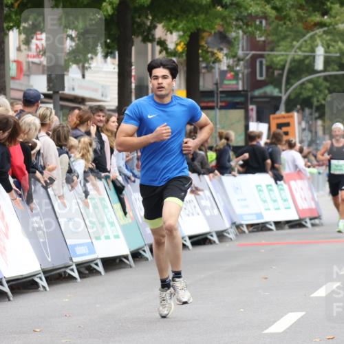 21.09.2025 - PSD Bank Halbmarathon Strokosch-Dieckow http://msf.ph/oto/8939926 21.09.2025 11:27:50 Ziel 1230, 1895, 1949 meine-sportfotos.de