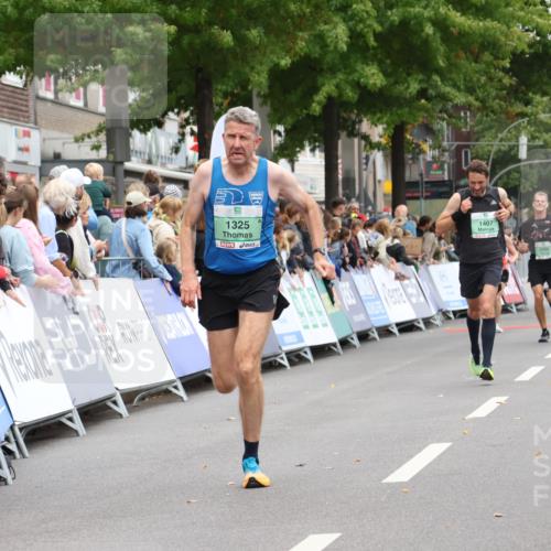 21.09.2025 - PSD Bank Halbmarathon Strokosch-Dieckow http://msf.ph/oto/8940048 21.09.2025 11:29:53 Ziel 1325, 1407 meine-sportfotos.de