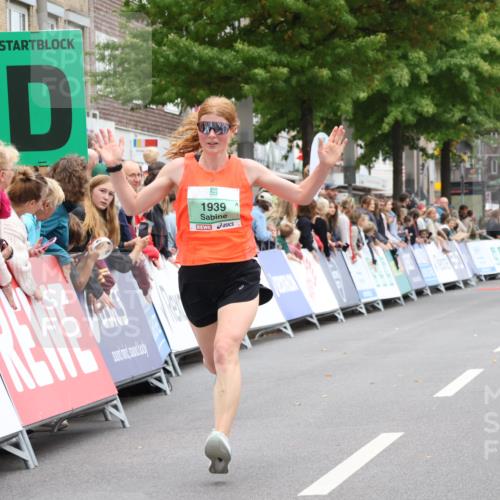 21.09.2025 - PSD Bank Halbmarathon Strokosch-Dieckow http://msf.ph/oto/8940060 21.09.2025 11:30:01 Ziel 1325, 1407, 1939, 2288 meine-sportfotos.de