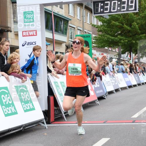 21.09.2025 - PSD Bank Halbmarathon Strokosch-Dieckow http://msf.ph/oto/8940062 21.09.2025 11:30:02 Ziel 1325, 1407, 1939, 2288 meine-sportfotos.de