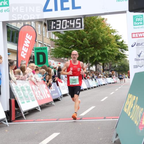 21.09.2025 - PSD Bank Halbmarathon Strokosch-Dieckow http://msf.ph/oto/8940070 21.09.2025 11:30:09 Ziel 1463, 1939 meine-sportfotos.de