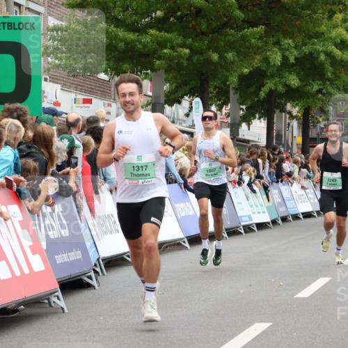 21.09.2025 - PSD Bank Halbmarathon Strokosch-Dieckow http://msf.ph/oto/8940164 21.09.2025 11:31:43 Ziel 1317, 1607, 2061, 2076, 2243 meine-sportfotos.de