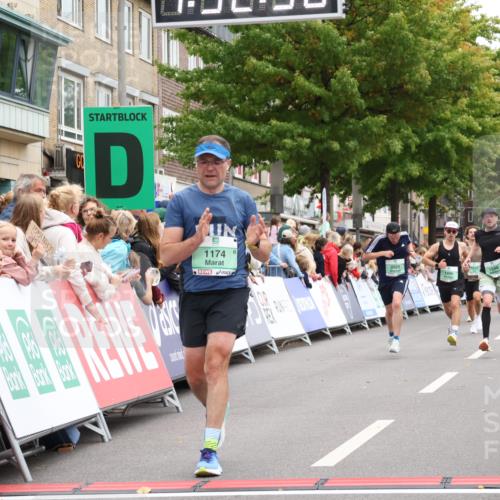 21.09.2025 - PSD Bank Halbmarathon Strokosch-Dieckow http://msf.ph/oto/8940180 21.09.2025 11:31:53 Ziel 1174, 1607, 1888, 1890, 1972, 1991, 2025, 2044, 2243 meine-sportfotos.de