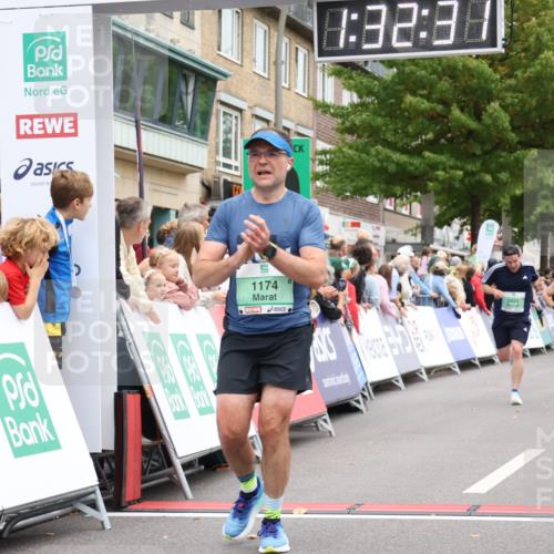 21.09.2025 - PSD Bank Halbmarathon Strokosch-Dieckow http://msf.ph/oto/8940182 21.09.2025 11:31:54 Ziel 1052, 1174, 1607, 1888, 1890, 1972, 1991, 2025, 2044, 2243 meine-sportfotos.de