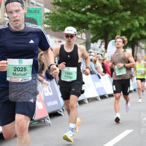 21.09.2025 - PSD Bank Halbmarathon Strokosch-Dieckow http://msf.ph/oto/8940186 21.09.2025 11:31:57 Ziel 1052, 1167, 1174, 1852, 1888, 1890, 1972, 1991, 2025, 2044 meine-sportfotos.de