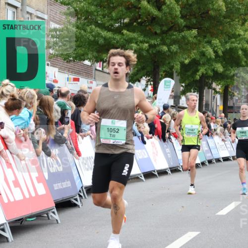 21.09.2025 - PSD Bank Halbmarathon Strokosch-Dieckow http://msf.ph/oto/8940188 21.09.2025 11:31:58 Ziel 1052, 1167, 1174, 1852, 1888, 1890, 1972, 1991, 2025, 2044 meine-sportfotos.de