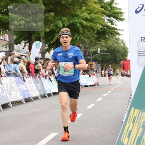 21.09.2025 - PSD Bank Halbmarathon Strokosch-Dieckow http://msf.ph/oto/8940196 21.09.2025 11:32:04 Ziel 1052, 1167, 1326, 1852, 1888, 1890, 2025, 2109 meine-sportfotos.de