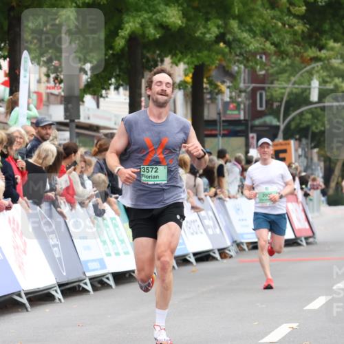 21.09.2025 - PSD Bank Halbmarathon Strokosch-Dieckow http://msf.ph/oto/8940205 21.09.2025 11:32:15 Ziel 2109, 3572 meine-sportfotos.de