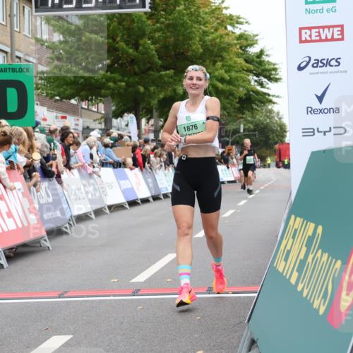 21.09.2025 - PSD Bank Halbmarathon Strokosch-Dieckow http://msf.ph/oto/8940230 21.09.2025 11:32:37 Ziel 1251, 1876, 1900, 2028, 3929 meine-sportfotos.de