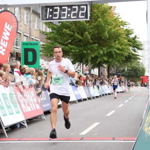 21.09.2025 - PSD Bank Halbmarathon Strokosch-Dieckow http://msf.ph/oto/8940242 21.09.2025 11:32:45 Ziel 1251, 1787, 2090 meine-sportfotos.de