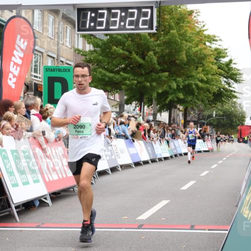 21.09.2025 - PSD Bank Halbmarathon Strokosch-Dieckow http://msf.ph/oto/8940243 21.09.2025 11:32:45 Ziel 1251, 1787, 2090 meine-sportfotos.de