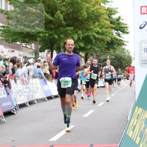21.09.2025 - PSD Bank Halbmarathon Strokosch-Dieckow http://msf.ph/oto/8940267 21.09.2025 11:33:14 Ziel 1180, 1344, 1805, 1869, 1883, 1891, 1897, 1935, 1961 meine-sportfotos.de