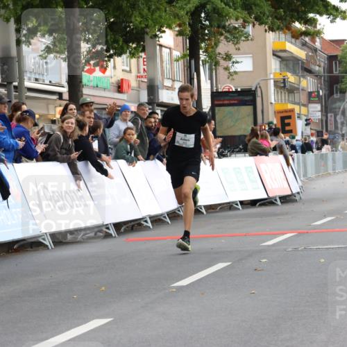 21.09.2025 - PSD Bank Halbmarathon Strokosch-Dieckow http://msf.ph/oto/8940276 21.09.2025 10:24:45 Ziel 350 meine-sportfotos.de