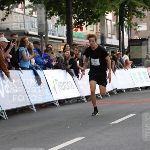 21.09.2025 - PSD Bank Halbmarathon Strokosch-Dieckow http://msf.ph/oto/8940294 21.09.2025 10:24:46 Ziel 350 meine-sportfotos.de