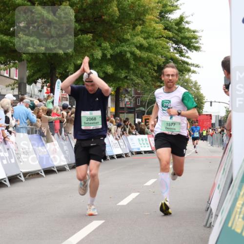 21.09.2025 - PSD Bank Halbmarathon Strokosch-Dieckow http://msf.ph/oto/8940322 21.09.2025 11:33:47 Ziel 1577, 1915, 1936, 1990, 2068 meine-sportfotos.de