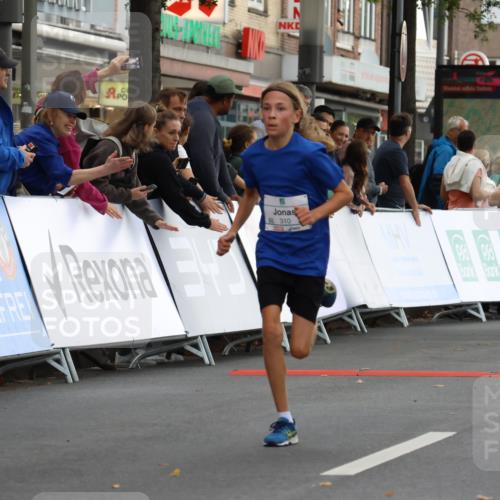 21.09.2025 - PSD Bank Halbmarathon Strokosch-Dieckow http://msf.ph/oto/8940340 21.09.2025 10:25:17 Ziel 310, 359, 378 meine-sportfotos.de