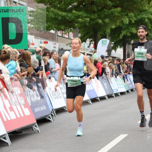 21.09.2025 - PSD Bank Halbmarathon Strokosch-Dieckow http://msf.ph/oto/8940392 21.09.2025 11:34:34 Ziel 1628, 1996, 2008 meine-sportfotos.de